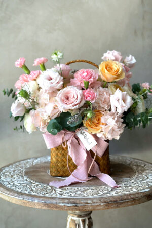 輕輕微笑｜中型盆花